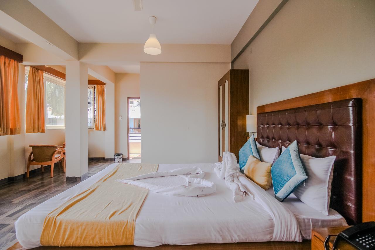 Royale Nirvana Resort Arpora Exterior photo